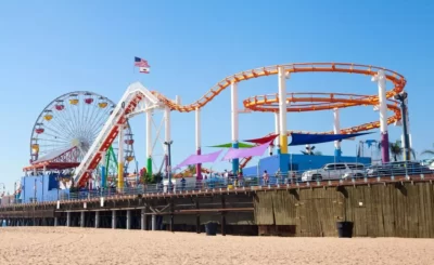 Beachside-Fun-at-Santa-Monica-Pier-Rides-Games-and-Attractions